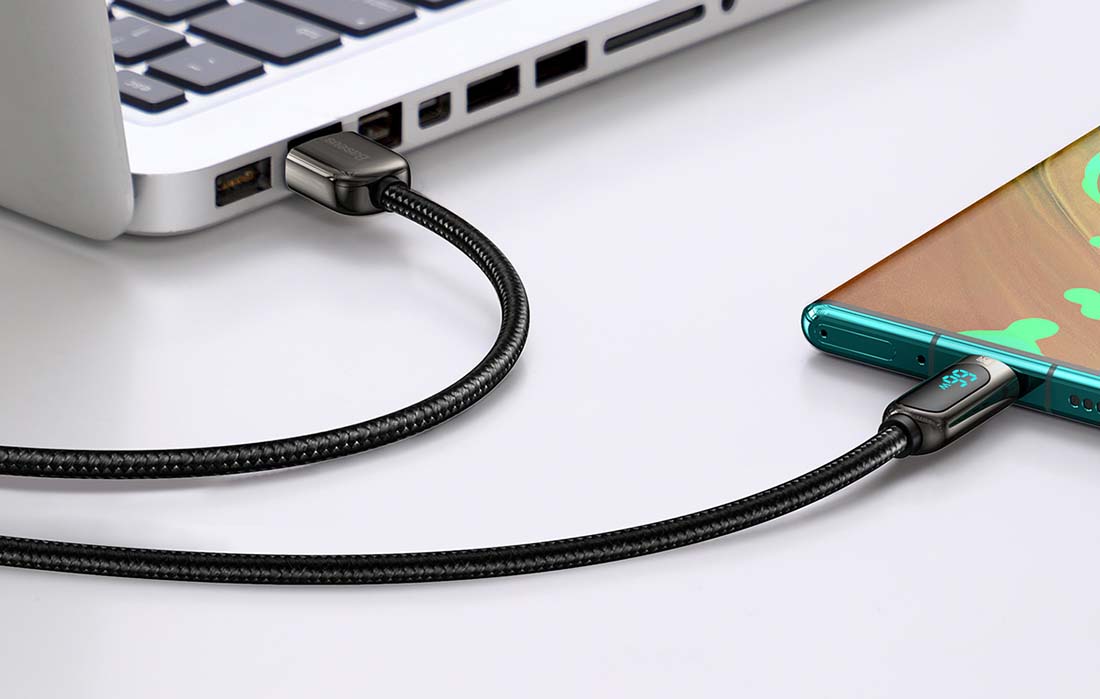 Cablu USB-A la USB-C cu display